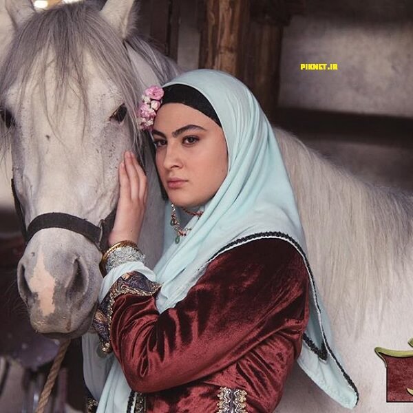 زمان پخش و بیوگرافی بازیگران سریال بانوی عمارت + عکس و داستان زمان پخش و بیوگرافی بازیگران سریال بانوی عمارت + عکس و داستان